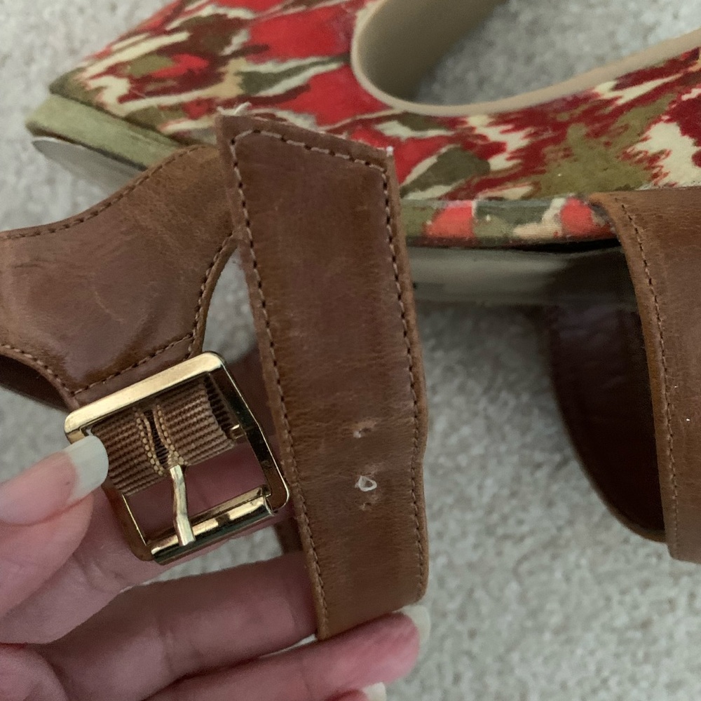 Rampage Tan Haylie Chunky Printed Heel Platform Sandals - Picture 9 of 9